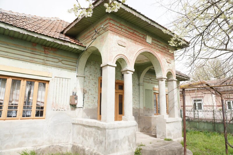 Amarastii de Sus, sat Zvorsca,